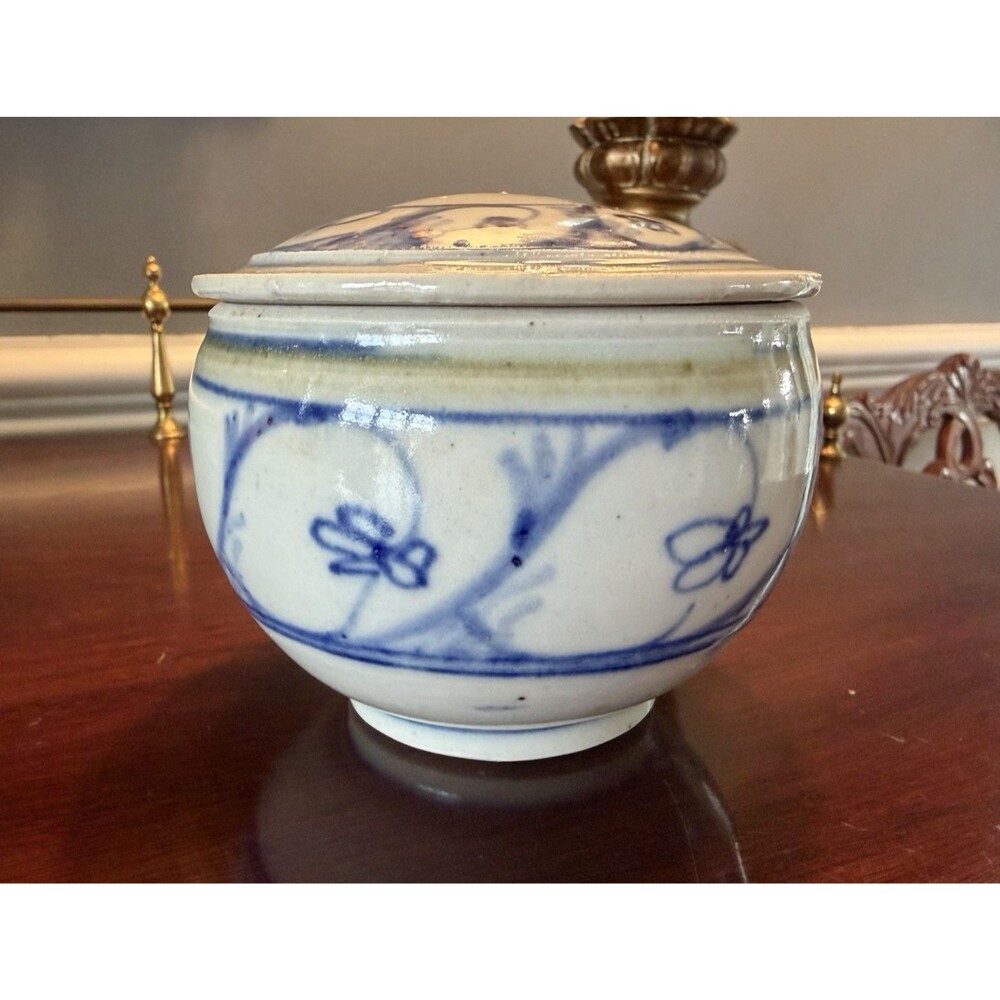 Antique Japanese Arita Blue and White Covered Bowl (Sometsuke) Late Edo